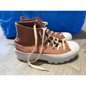 Women’s Platform Converse Sneakers